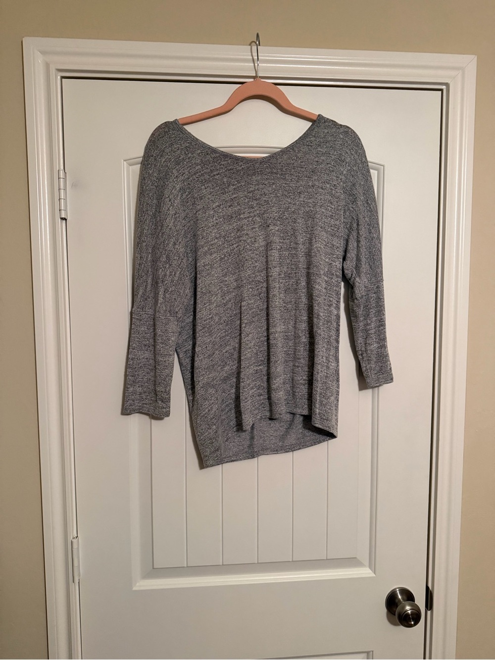 Market & Spruce Gray Heather Knit Top M Strappy Back High Low Hem